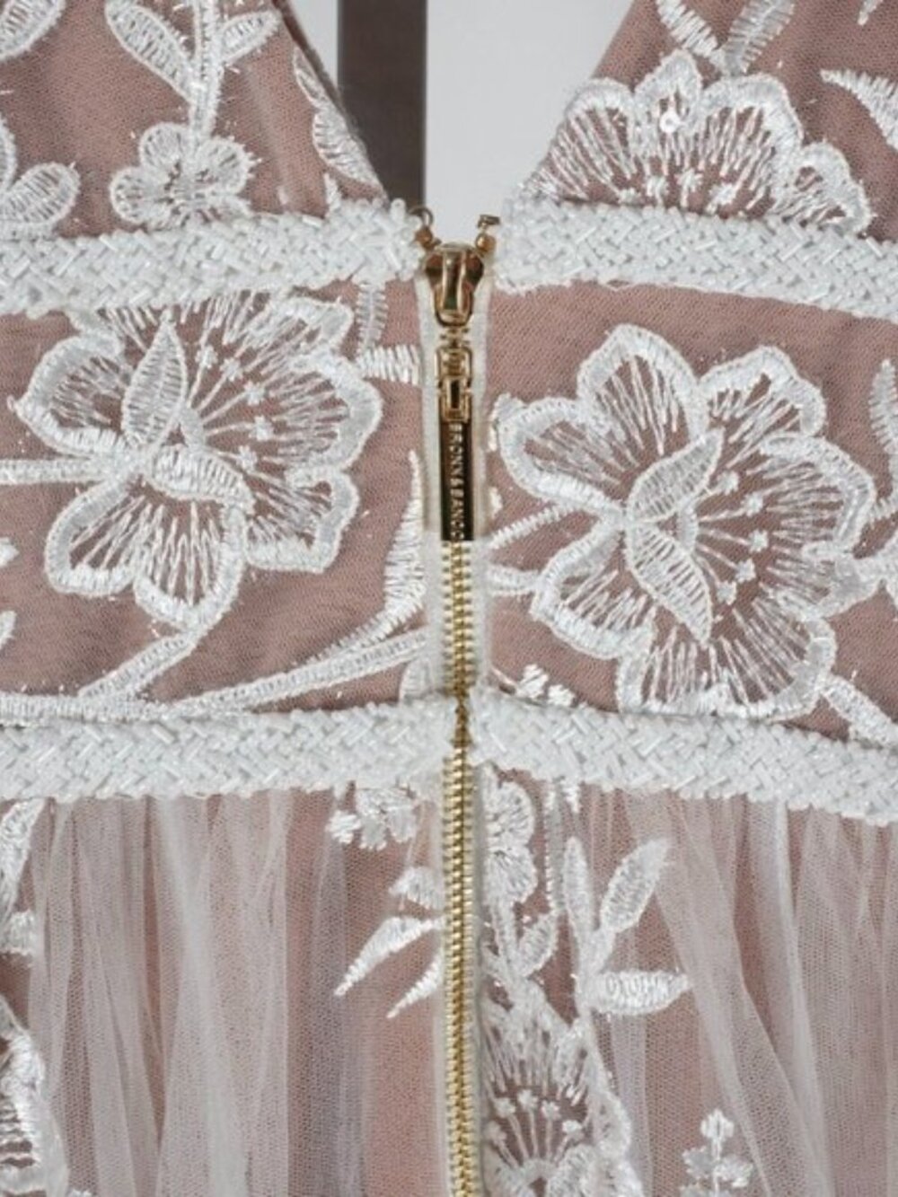 New Bronx and Banco wedding dress Tunisia bridal gown AU 10 / US 6 - Picture 8 of 10